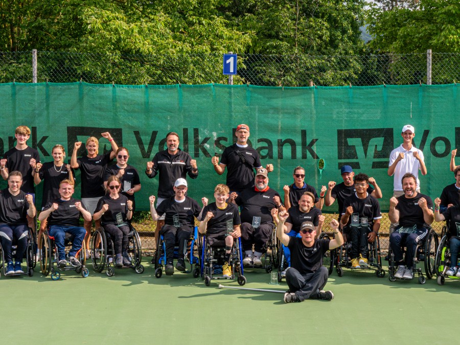 2026-04-26-11-03-bwGKEJS4